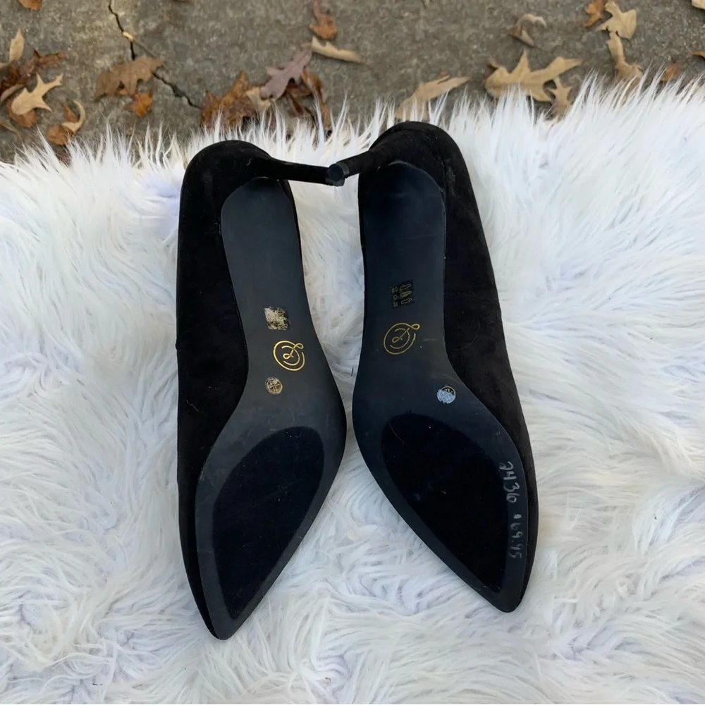 Chinese Laundry Black Scalloped Suede Heels Size 11